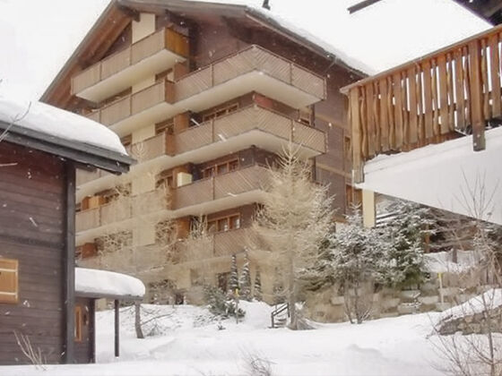 Außergewöhnliche Wohnung für 6 Pers. mit Balkon in Bellwald