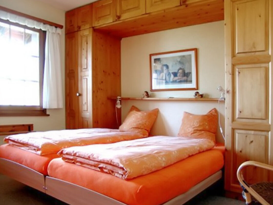 Schlafzimmer Ferienwohnung Bellwald