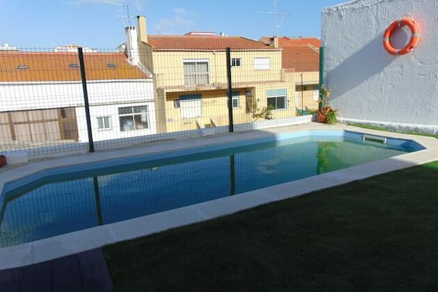 Nice appartement 5 km away from the beach for 5 ppl. with shared pool