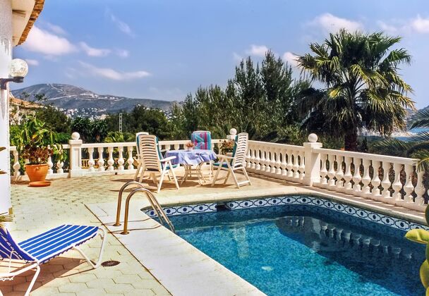 Villa a 3 km de la playa para 6 pers. con piscina y jardín en Moravit