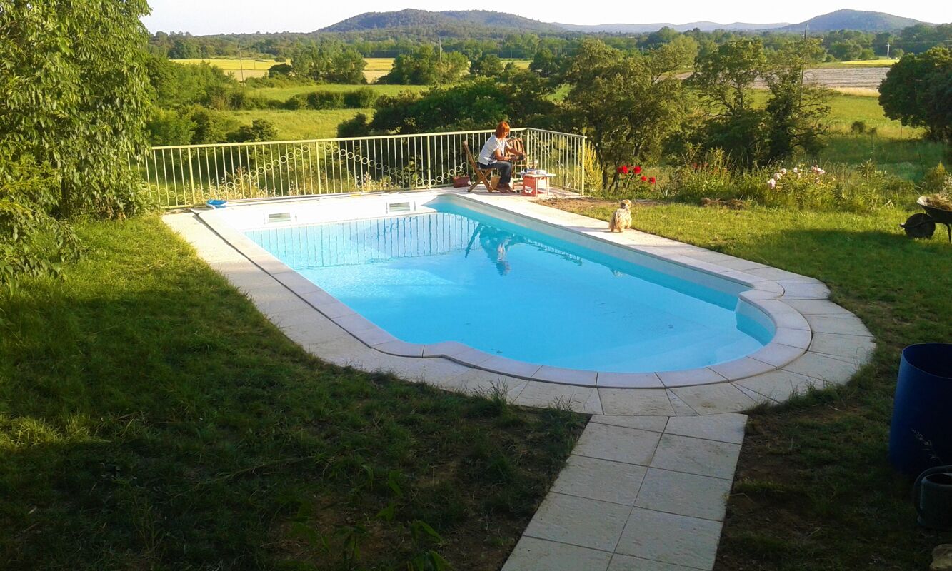 Vista a la piscina Casa Orthoux-Sérignac-Quilhan