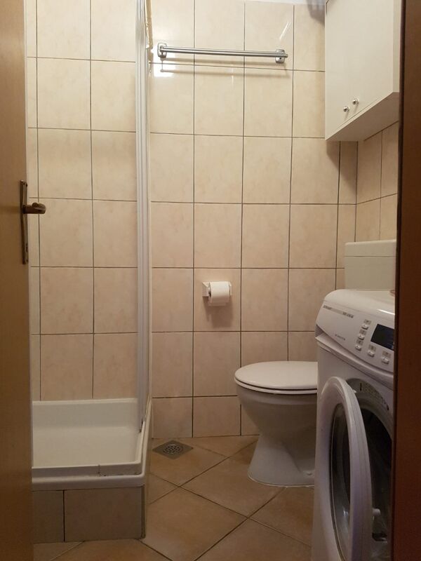 Bathroom Apartment Dobropoljana