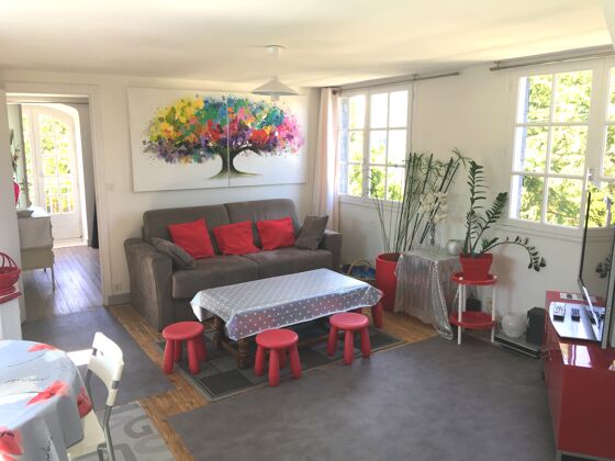 50 m away from the beach! Appartement for 4 ppl. at Larmor-Plage