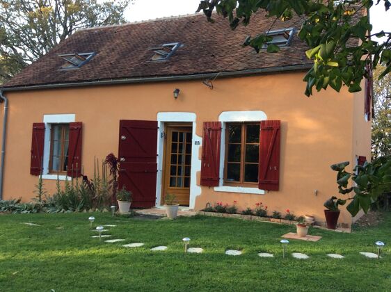 Beautiful house for 6 ppl. with garden at Dampierre Sous Bouhy