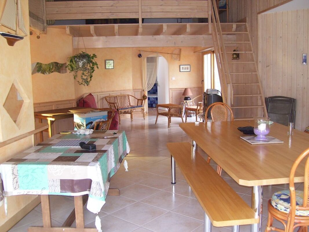 Dining room Villa Saint-Hilaire-de-Riez