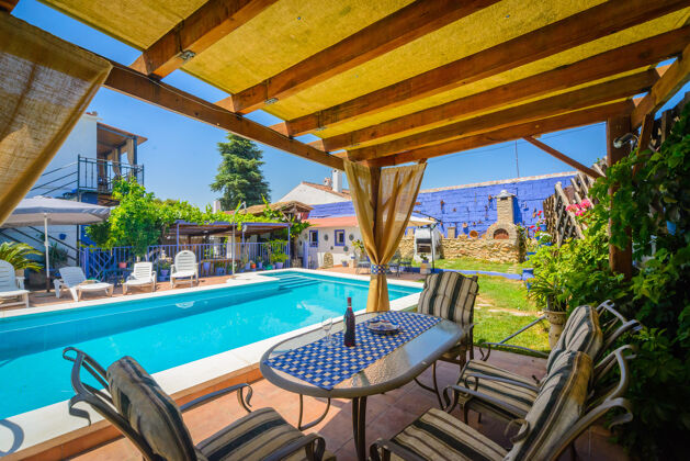Villa pour 8 pers. avec piscine, jardin et terrasse à Peñaflor