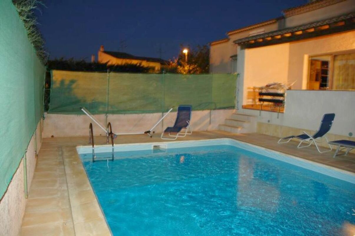 Vista sulla piscina Villa Agde