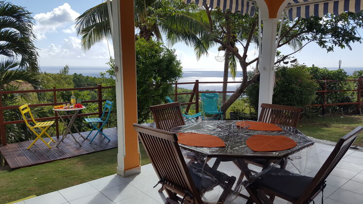 Beautiful house 2 km away from the beach for 4 ppl. at Vieux Habitants