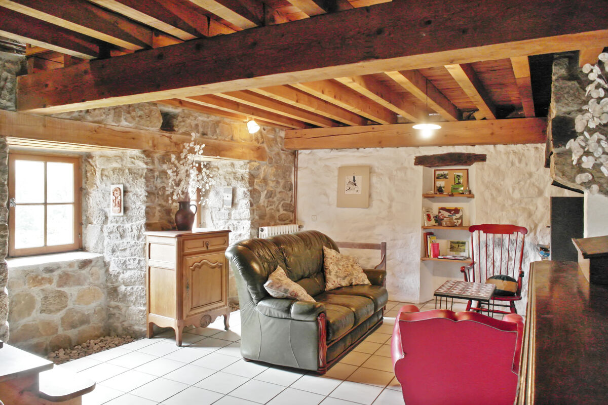 Living room House Saint-Basile