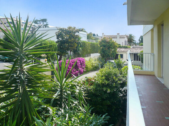 300 m away from the beach! Appartement for 6 ppl. at Juan-les-Pins
