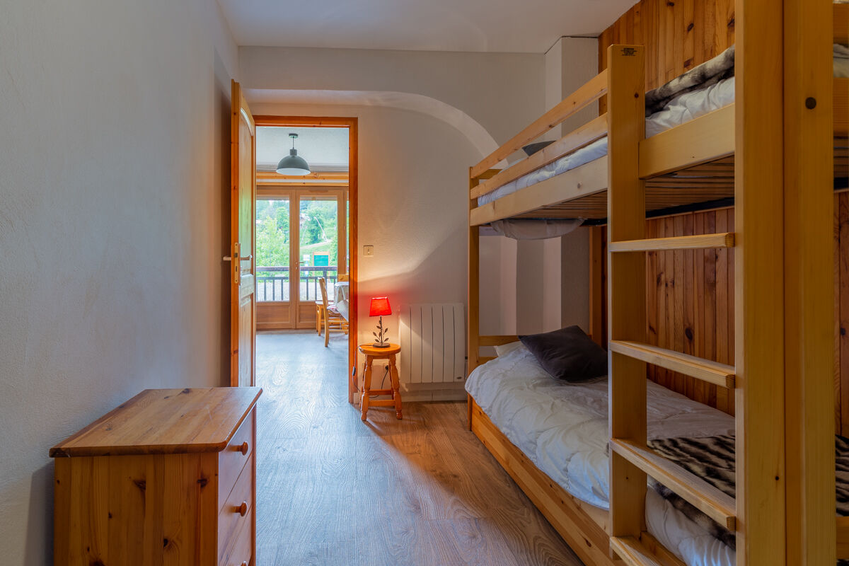 Schlafzimmer Ferienwohnung St. Sorlin d'Arves