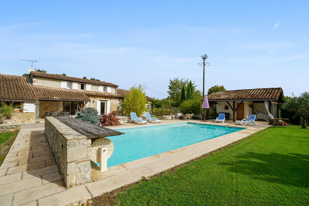 Villa für 8 Pers. mit Schwimmbad in Saint Sylvestre sur Lot