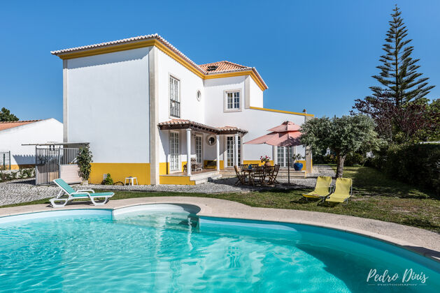 Villa à 17 km de la plage pour 7 pers. avec piscine à Azeitão