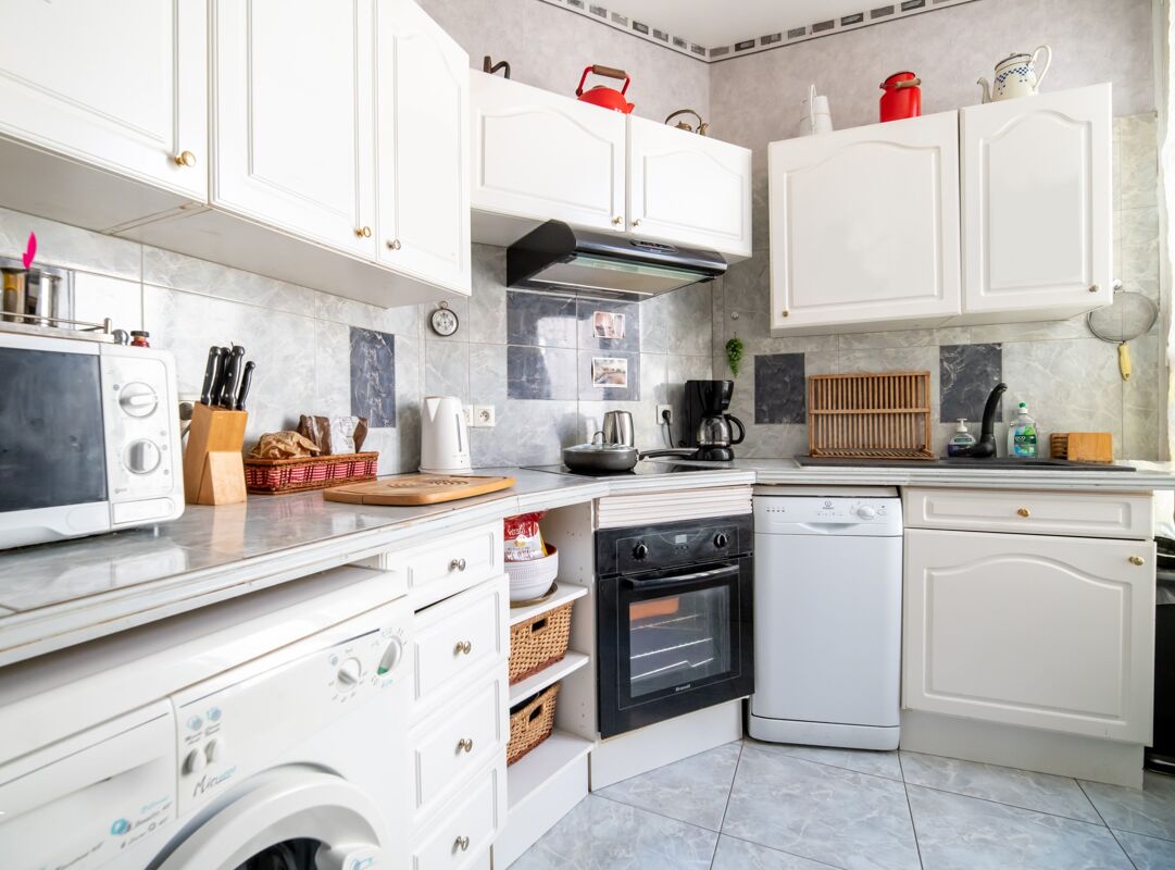 Kitchen Apartment Saumur