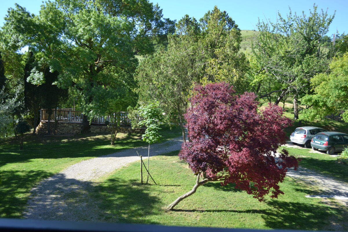 Vista sul giardino Villa Laurac