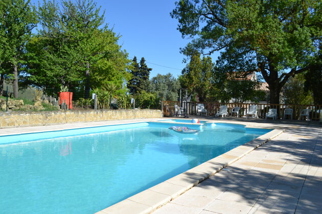 Villa für 12 Pers. mit Zugang zum Pool und Balkon in Laurac