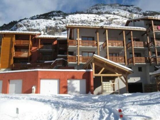 Nice studio 1 km away from the slopes for 4 ppl. with balcony at Vars