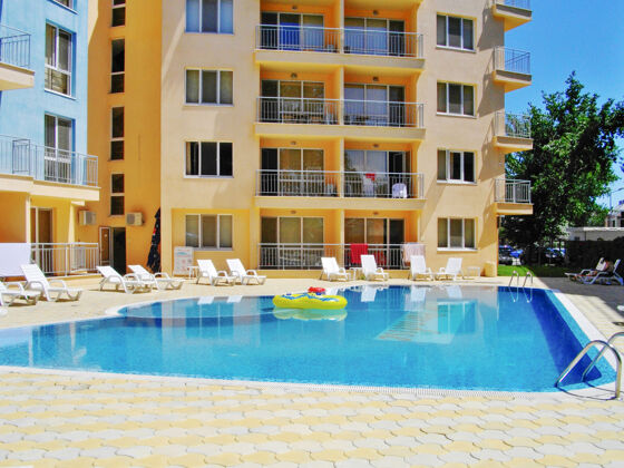 Appartamento a 600 m dalla spiaggia per 4 pers. con accesso piscina
