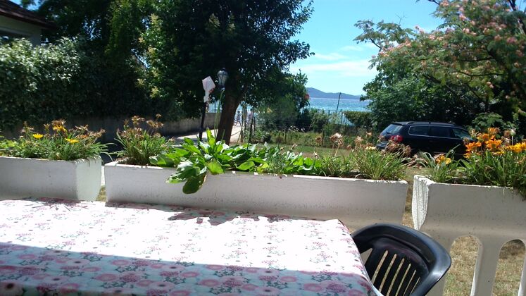 Wohnung 3 km vom Strand entfernt für 4 Pers. mit Meerblick in Zadar