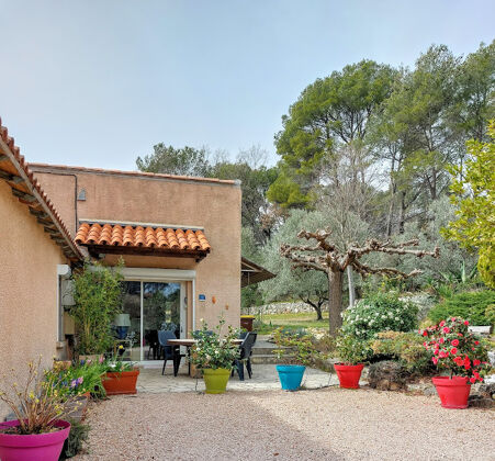 Maison pour 5 pers. avec piscine, jardin et terrasse à Draguignan