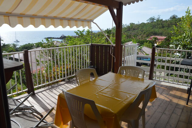 100 m away from the beach! Amazing bungalow for 4 ppl. at Bouillante