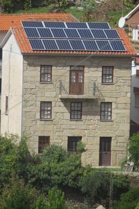 Hübsche Wohnung für 2 Pers. mit Balkon in Alvoco da Serra