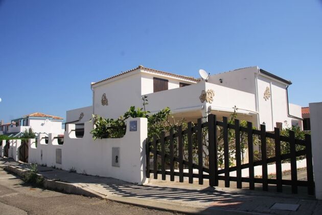 Haus 400 m vom Strand entfernt für 6 Pers. mit Garten in Calasetta