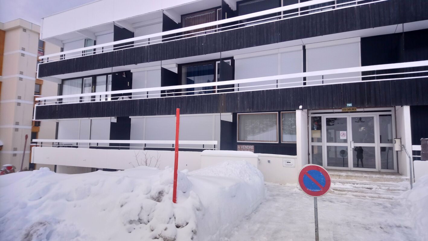 Front view Apartment Chamrousse