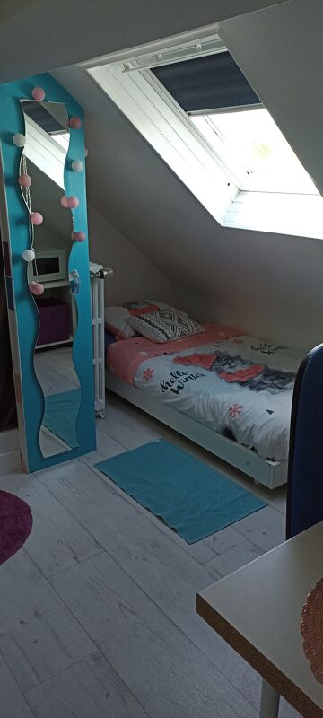 Single bed Studio Amiens