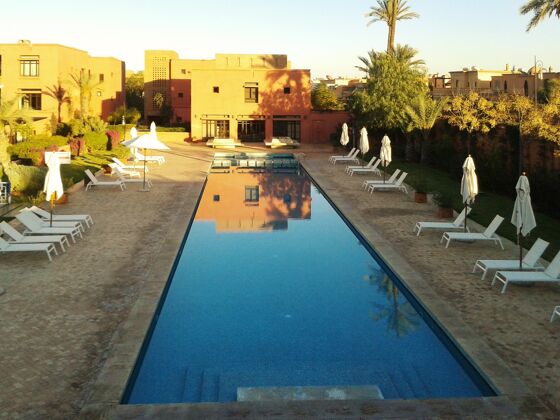 Apartamento para 4 pers. con piscina compartida y jardín en Marrakech