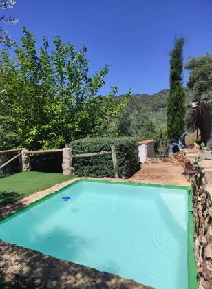 Villa for 12 ppl. with swimming-pool at Sorihuela del Guadalimar