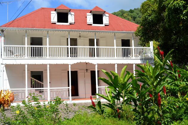 Maison à 3 km de la plage pour 10 pers. avec balcon à Vieux Habitants
