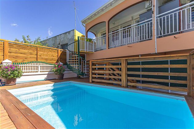 Villa para 8 pers. con piscina, jardín y terraza en Pointe-Noire