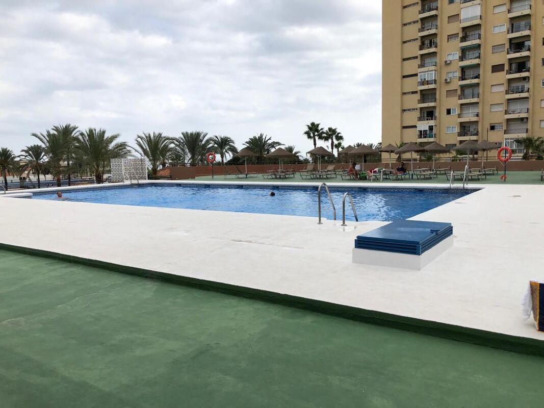 Swimming pool view Apartment Fuengirola