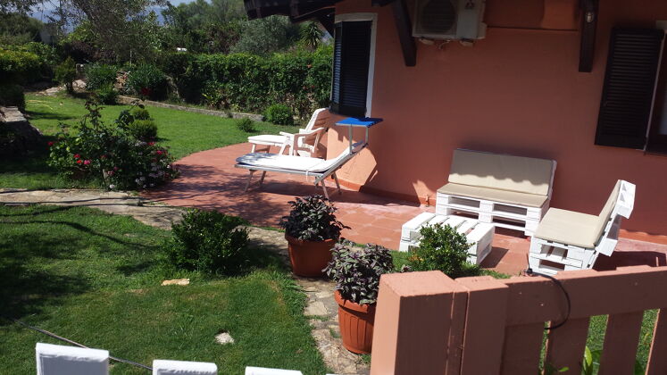 Amazing appartement 2 km away from the beach for 4 ppl. with garden