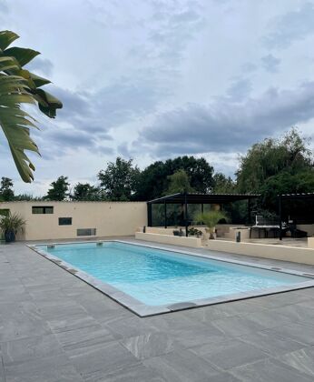 Casa per 5 pers. con accesso piscina e giardino a Ghisonaccia