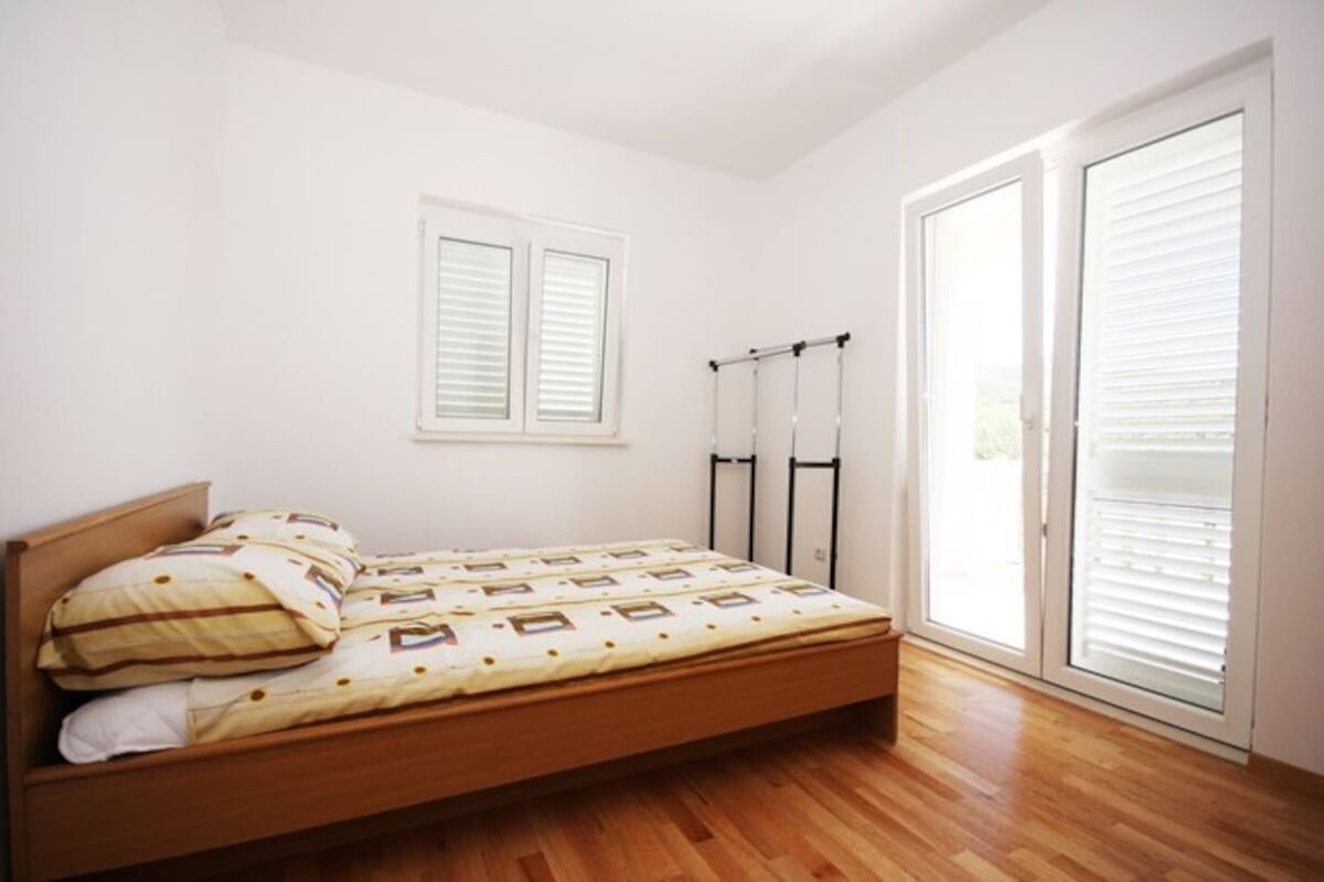 Bedroom Apartment Žrnovo