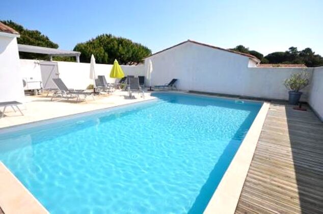Casa a 400 m de la playa para 4 pers. con piscina compartida y terraza