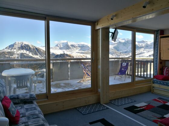 Wohnung 100 m vom Skigebiet entfernt für 4 Pers. mit Terrasse