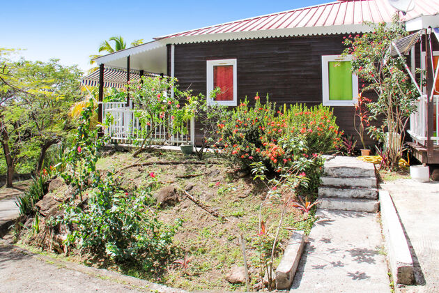 150 m away from the beach! Beautiful bungalow for 4 ppl. at Bouillante