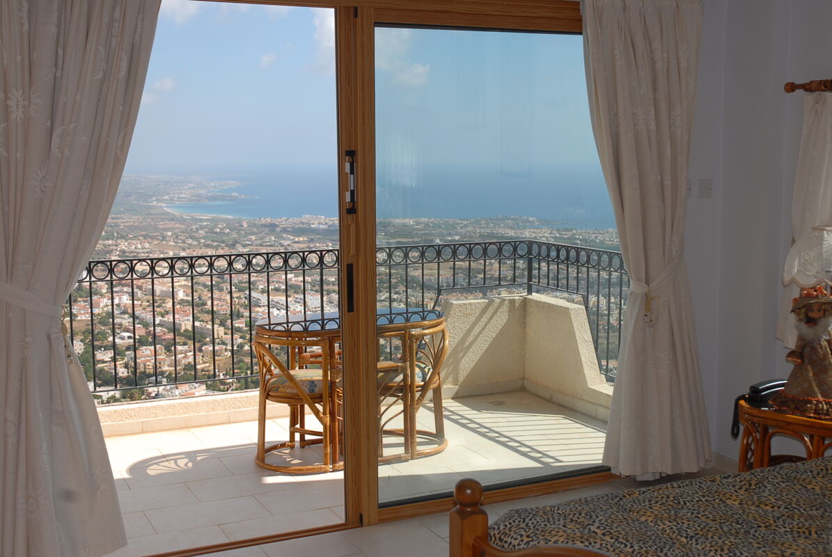 Balcony Villa Peyia
