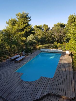 Propriété pour 4 pers. avec piscine partagée et terrasse à Grambois