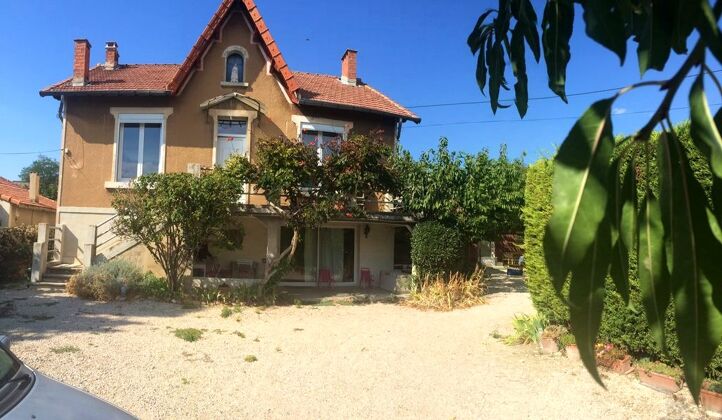 Nice appartement for 5 ppl. with garden and terrace at Carpentras