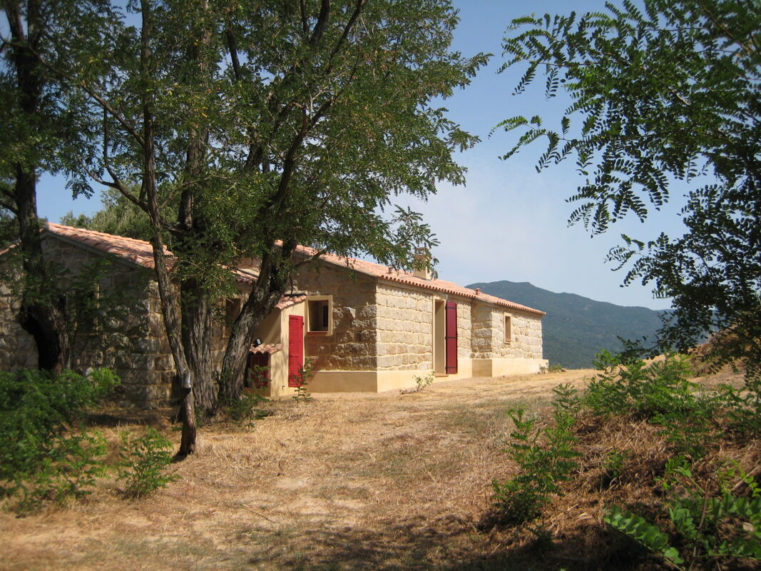 Vista frontal Casa Sartène