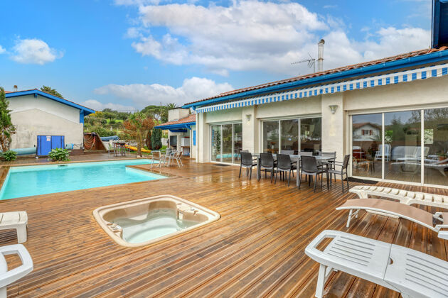 Villa exceptionnelle pour 14 pers. avec piscine et terrasse à Bidart