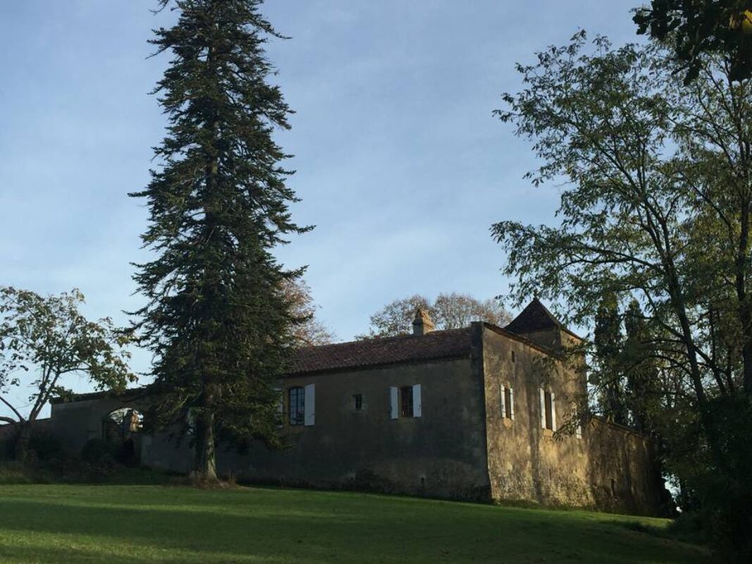 Facciata Villa Blanquefort-sur-Briolance