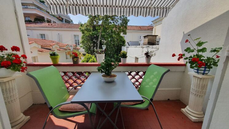 Amazing appartement 500 m away from the beach for 5 ppl. at Cannes