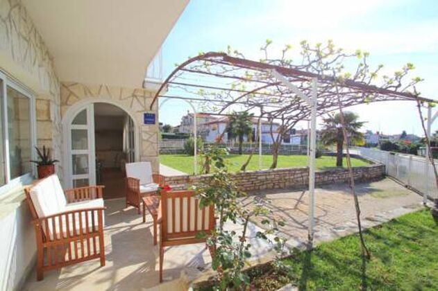 Amazing appartement 400 m away from the beach for 4 ppl. at Novigrad