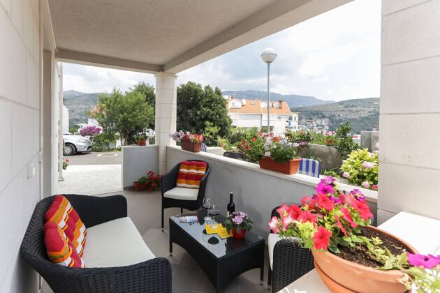 Appartement à 600 m de la plage pour 4 pers. avec terrasse à Dubrovnik