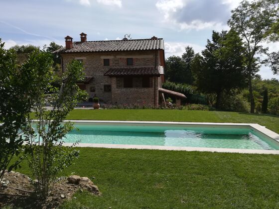 Große Villa für 10 Pers. mit Schwimmbad in Pieve Santo Stefano